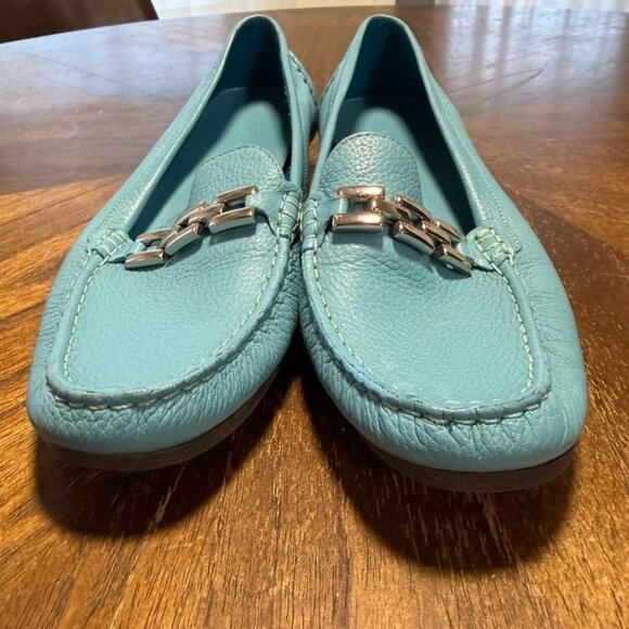 Talbots Blue Leather Slip on Loafers Women 9 B Buckles - Picture 8 of 9
